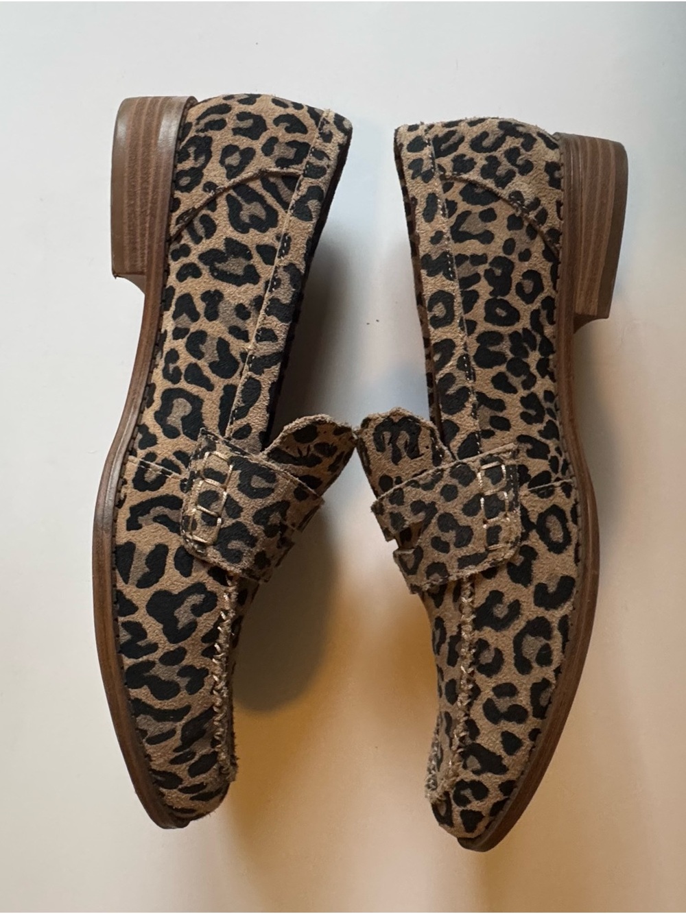 Lucky Brand Leopard Print Penny Loafers in Size 8 - Picture 3 of 7